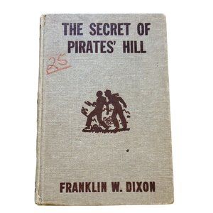 The Secret of Pirates' Hill  Franklin W. Dixon 1956 Tan Cover 1st Edition